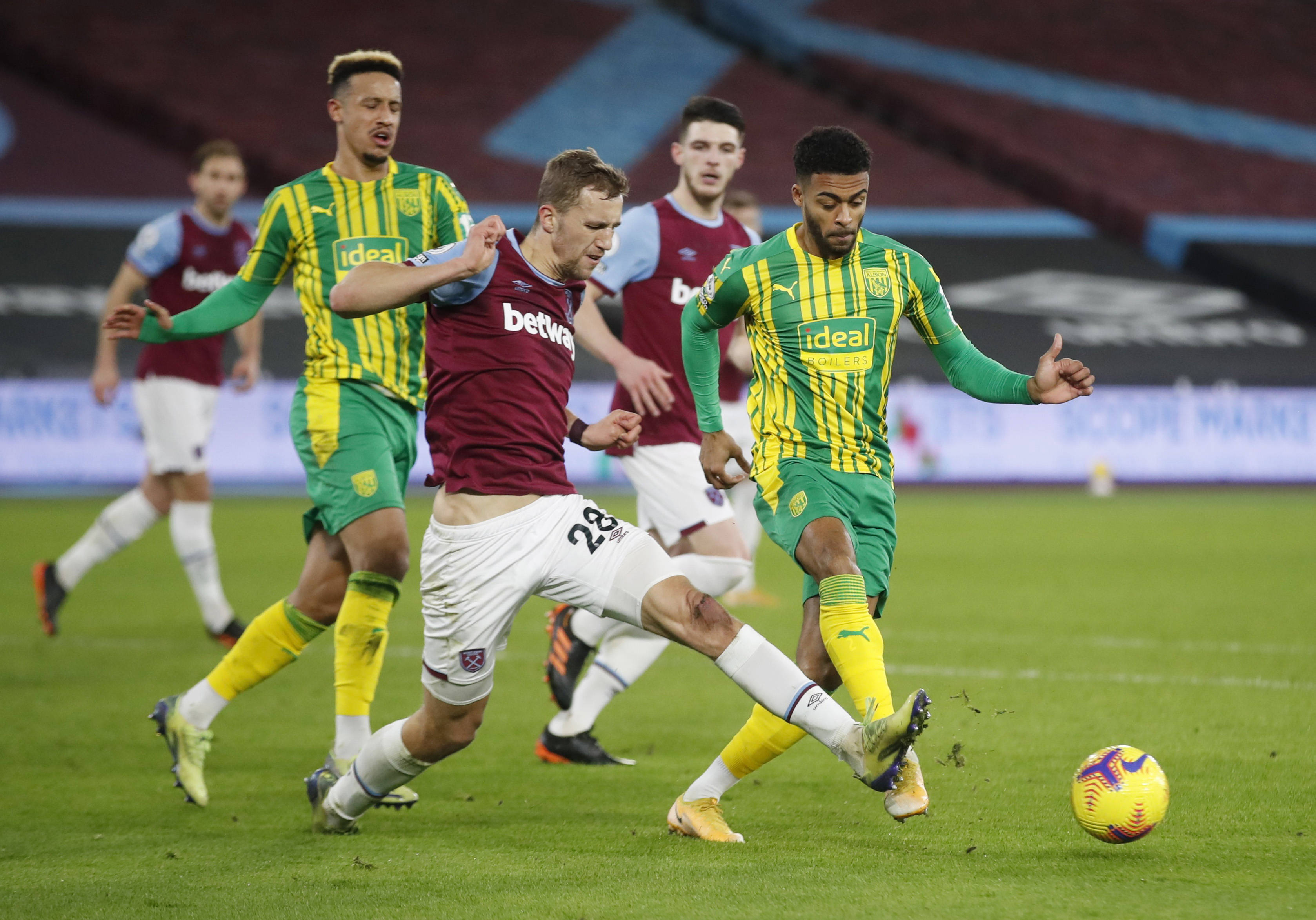 重庆两江竞 重庆两江竞