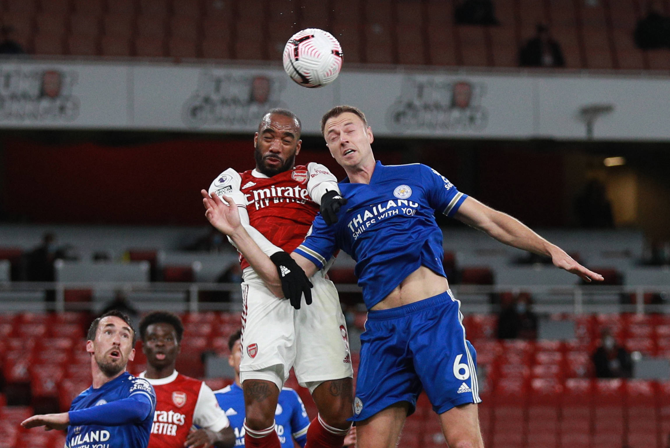 这一决定背 这一决定背